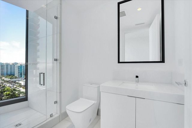 17975 Collins Avenue N1801, Sunny Isles Beach, FL 33160
