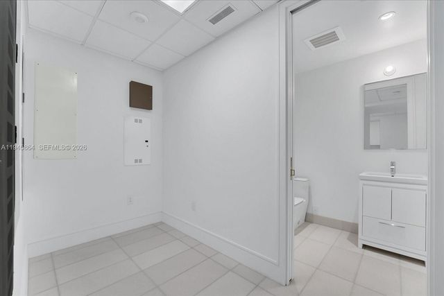 17975 Collins Avenue N1801, Sunny Isles Beach, FL 33160