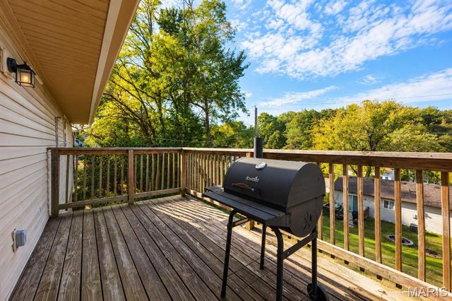 312 Big Arch Road, Godfrey, IL 62035