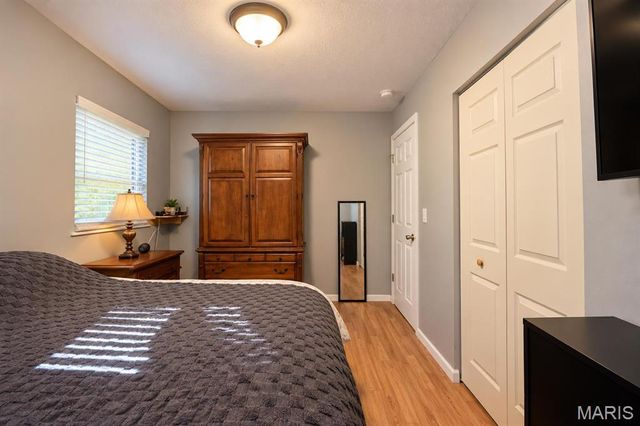 312 Big Arch Road, Godfrey, IL 62035