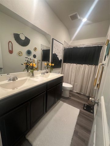 16109 Dockside Street, Crosby, TX 77532