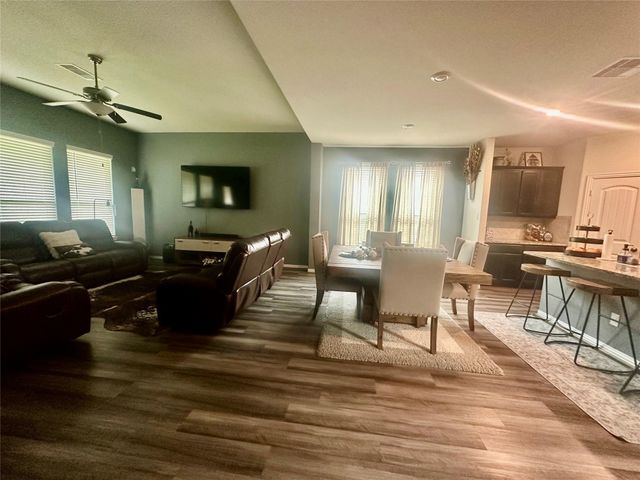 16109 Dockside Street, Crosby, TX 77532