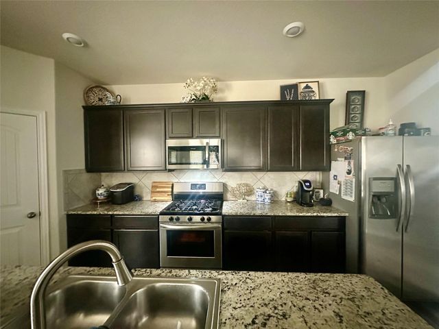 16109 Dockside Street, Crosby, TX 77532