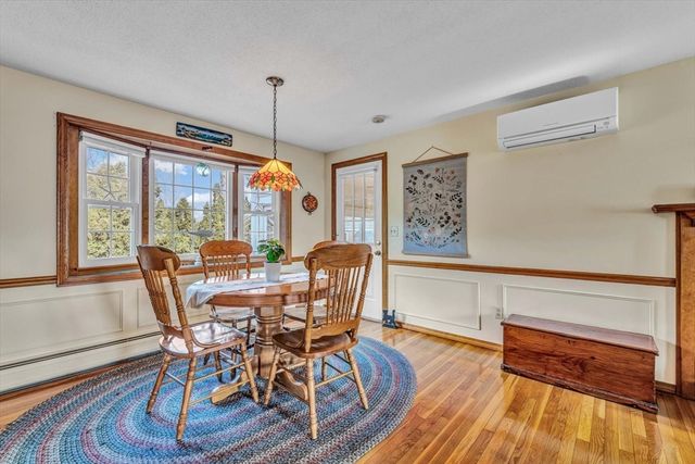117 Elijah Childs Ln, Barnstable, MA 02632