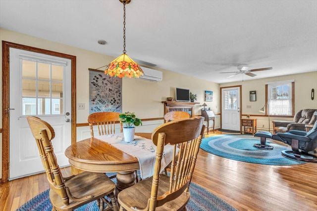 117 Elijah Childs Ln, Barnstable, MA 02632