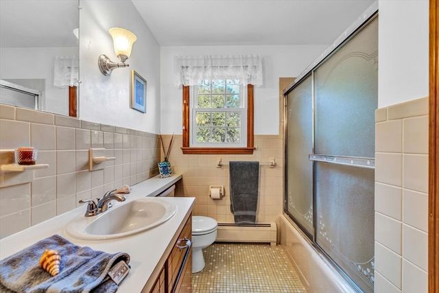 117 Elijah Childs Ln, Barnstable, MA 02632