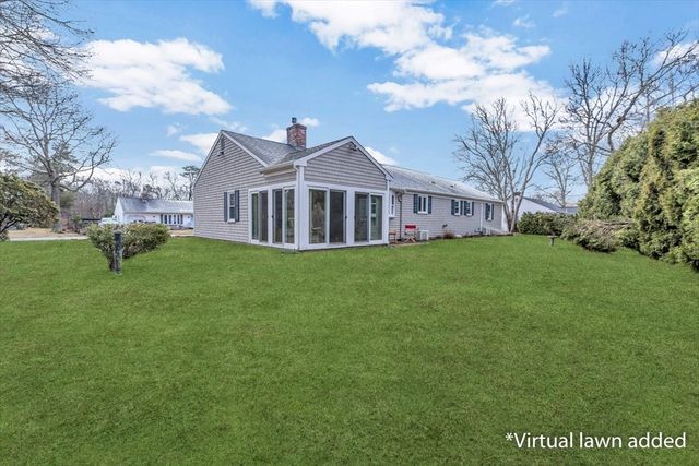 117 Elijah Childs Ln, Barnstable, MA 02632