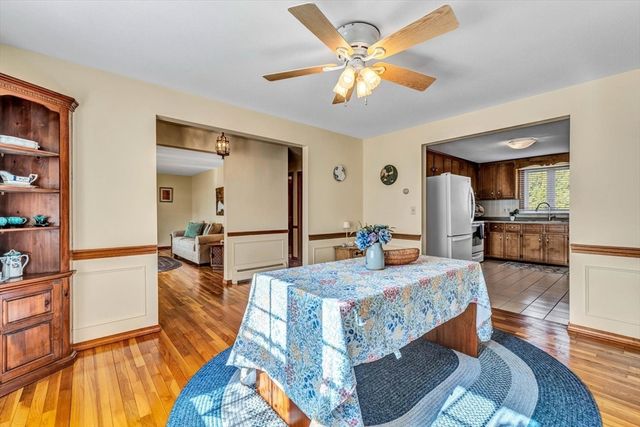 117 Elijah Childs Ln, Barnstable, MA 02632