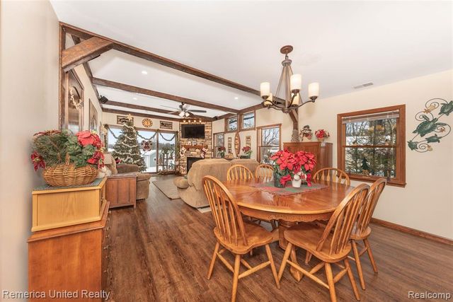 1491 Division Drive, Hartland, MI 48353