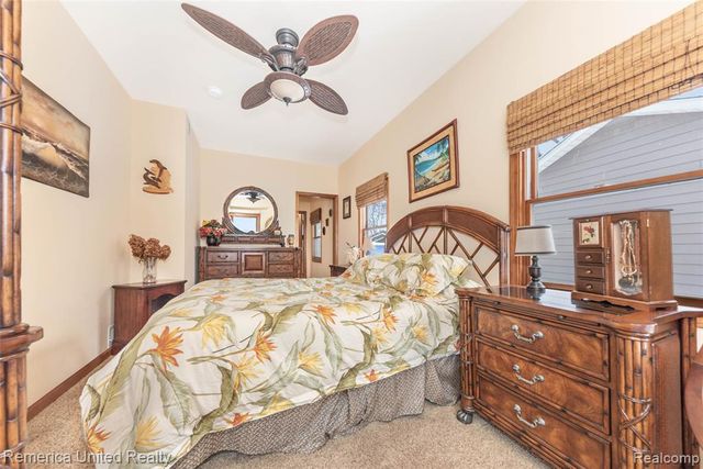 1491 Division Drive, Hartland, MI 48353