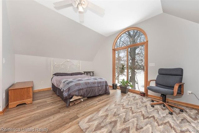 1491 Division Drive, Hartland, MI 48353