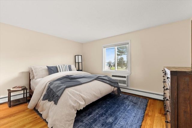 39 Will Drive 16, Canton, MA 02021