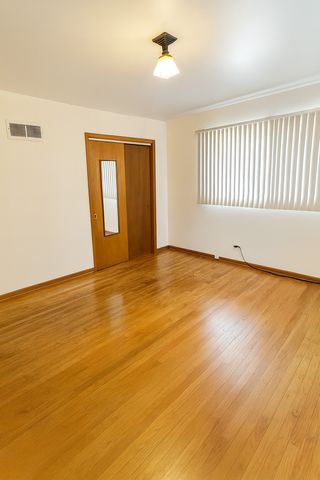 214 Eastgate Avenue, Chicago Heights, IL 60411