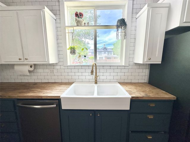 505 S Grand Avenue, Gainesville, TX 76240