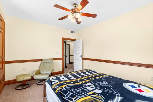358 Iroquois Place, Beaver, PA 15009