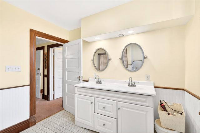 358 Iroquois Place, Beaver, PA 15009