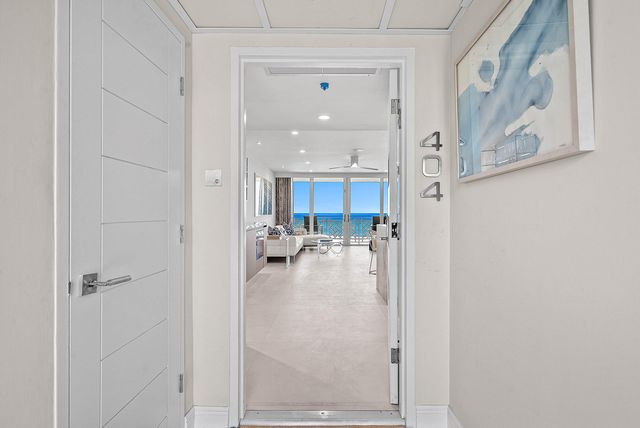 1225 S Ocean Boulevard 404, Delray Beach, FL 33483