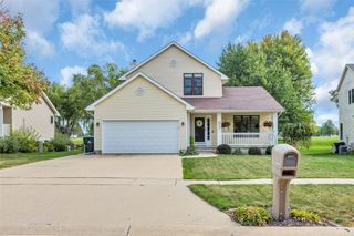 634 White Ivy Place NE, Cedar Rapids, IA 52402