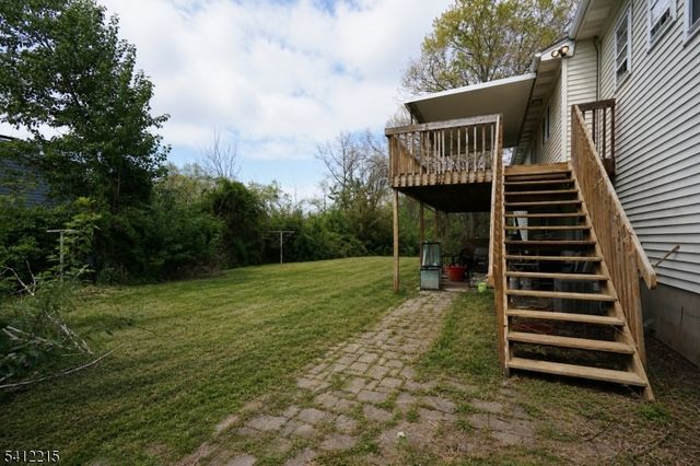 1 Mountain View Ct, Clinton Twp., NJ 08833