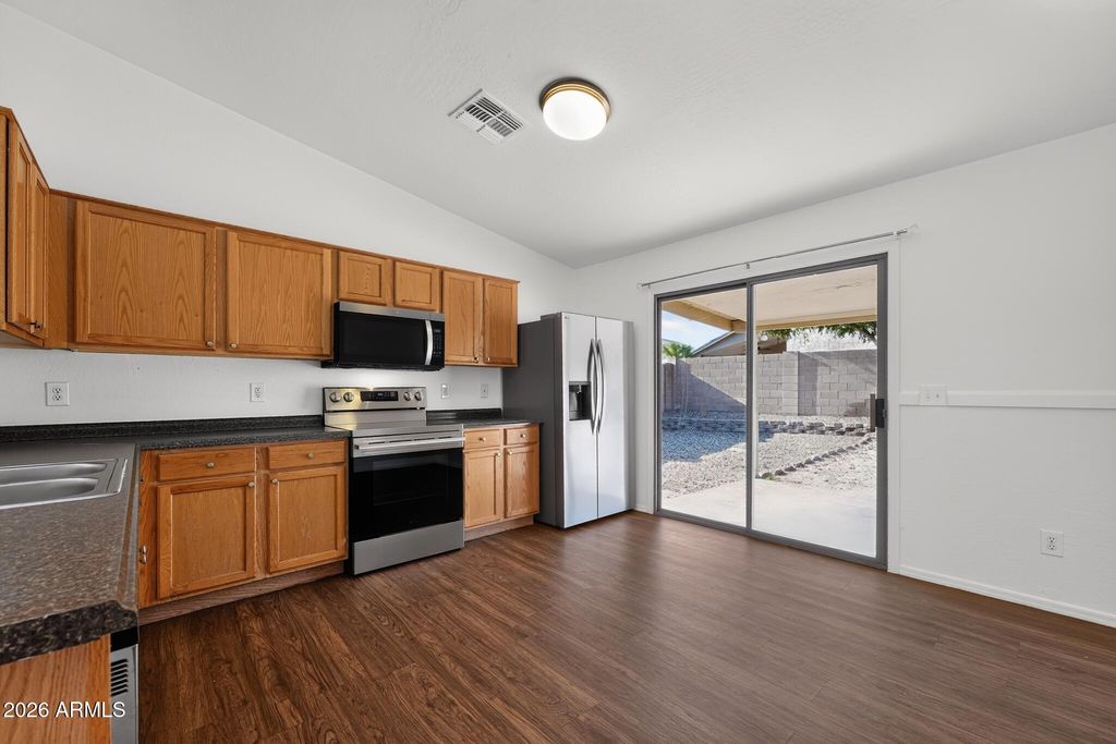 69 E CORAL BEAN Drive, San Tan Valley, AZ 85143 — photo 4