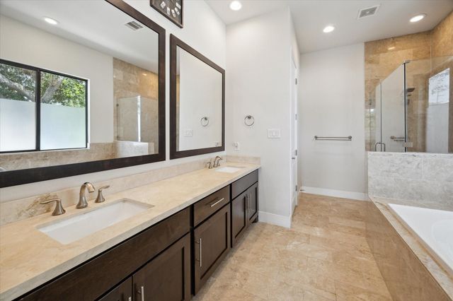 4205 Koehler Street A, Houston, TX 77007