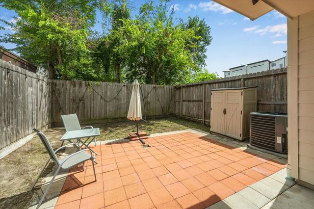 4205 Koehler Street A, Houston, TX 77007