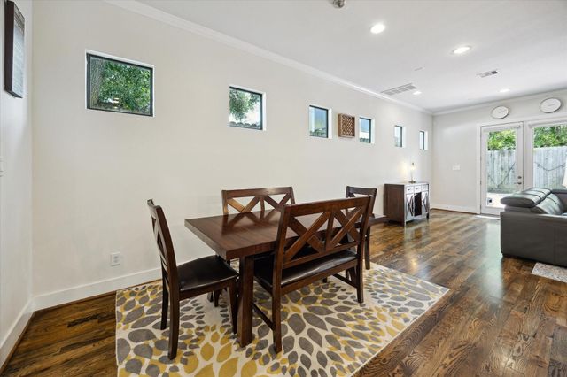 4205 Koehler Street A, Houston, TX 77007