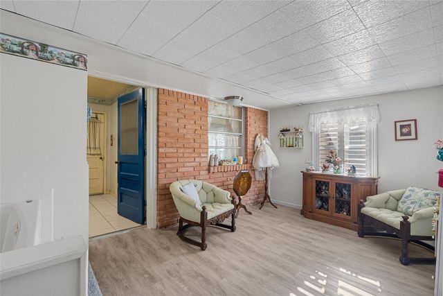 1904 Amy Drive, Baytown, TX 77520