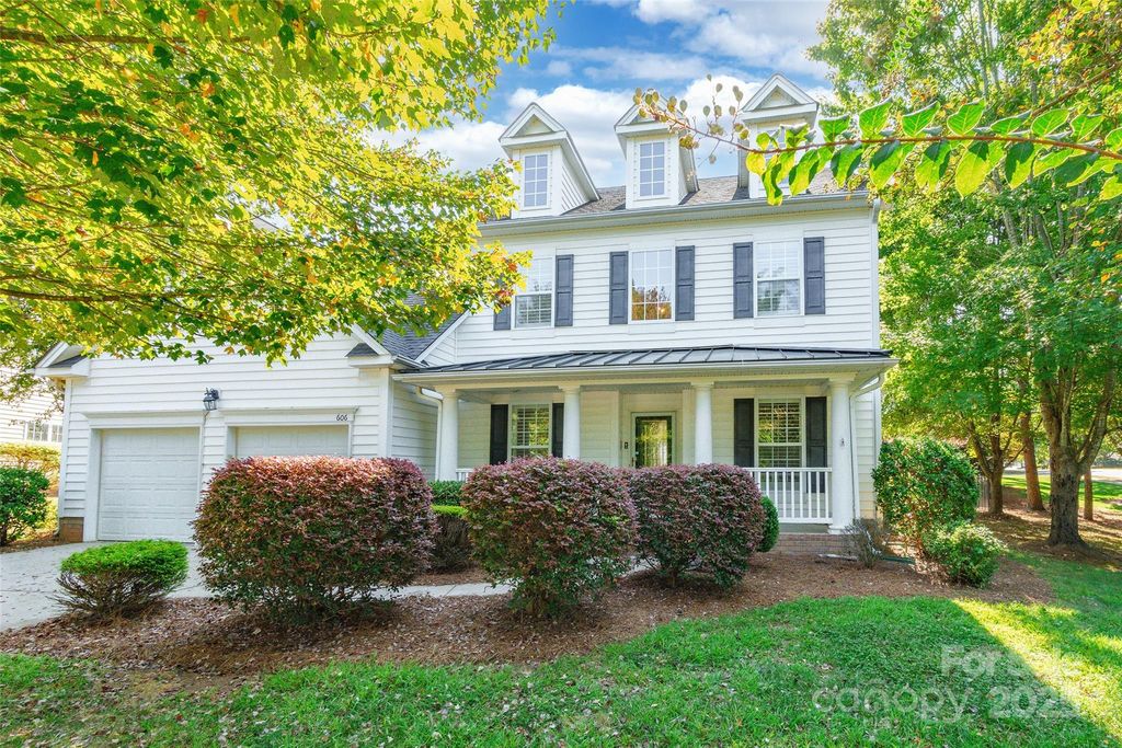 606 Clouds Way, Rock Hill, SC 29732