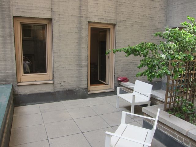 106 Central Park S Apt 4J, New York City, NY 10019