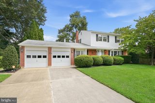 3 WARE RD, Newark, DE 19711