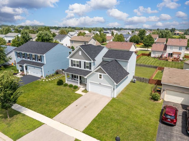 542 Hemmingsen Street, Plano, IL 60545