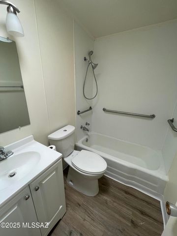 7434 E 24th Street, Tucson, AZ 85710