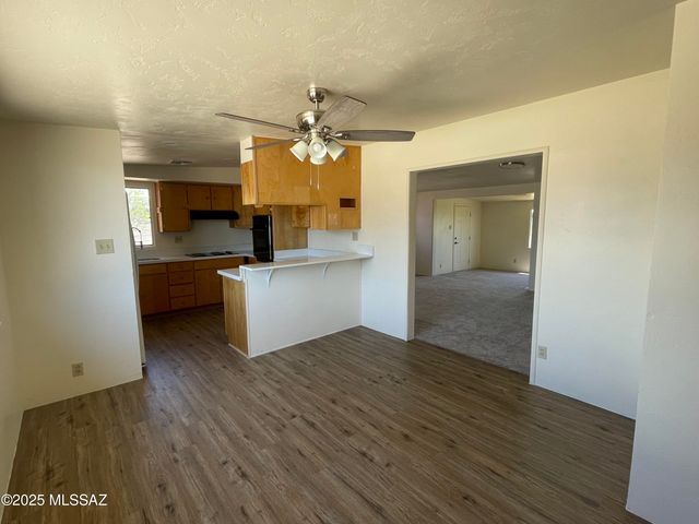 7434 E 24th Street, Tucson, AZ 85710
