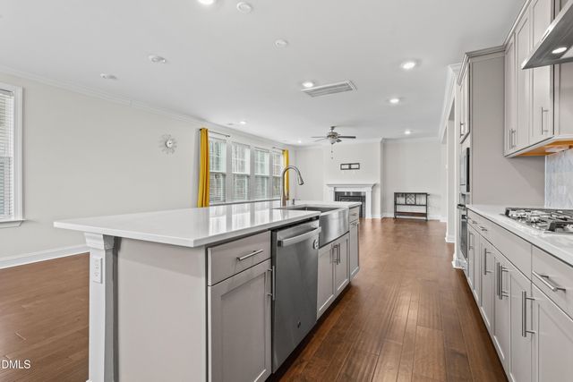 3025 Equinox Court, Apex, NC 27502