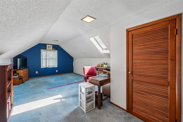 2313 E 25th Street, Des Moines, IA 50317