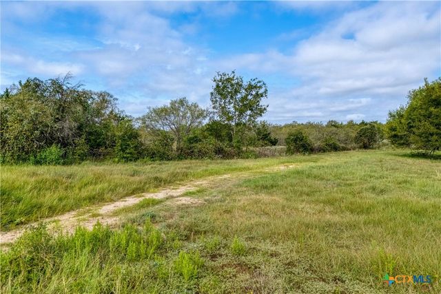 296 Thompson Road, Dale, TX 78616