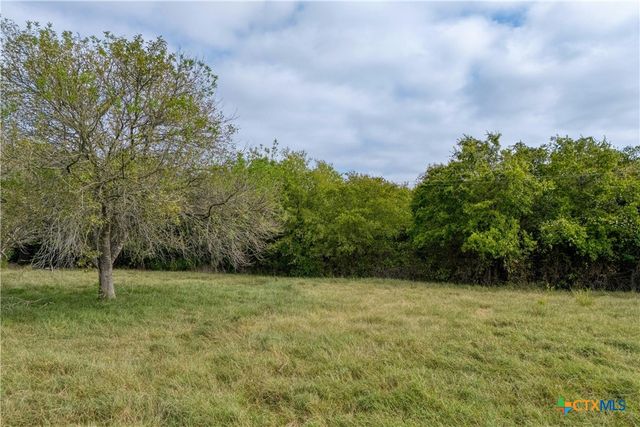 296 Thompson Road, Dale, TX 78616