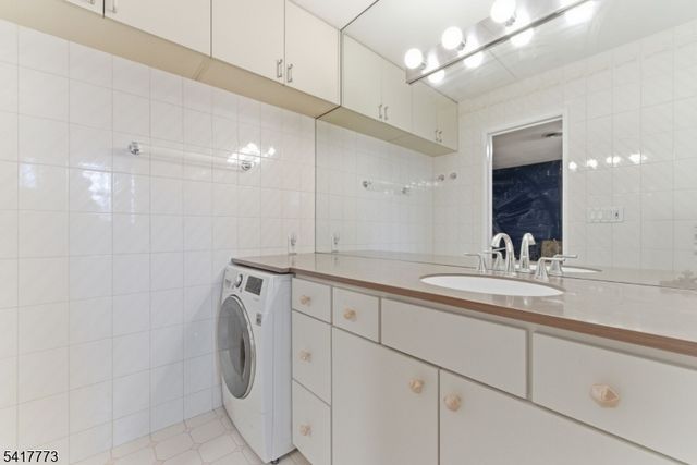 361 Claremont Ave 11, Montclair Twp., NJ 07042