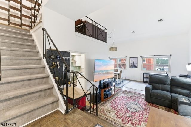 361 Claremont Ave 11, Montclair Twp., NJ 07042