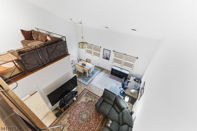 361 Claremont Ave 11, Montclair Twp., NJ 07042