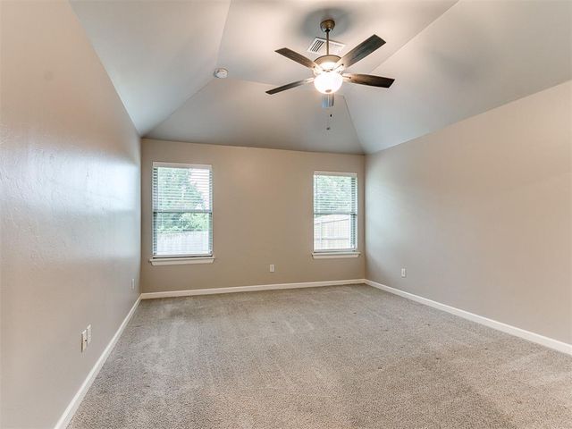 8400 Rainier Street, Edmond, OK 73034