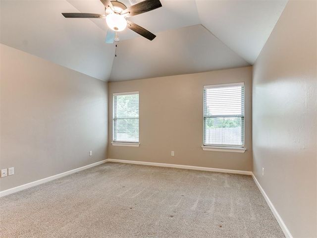 8400 Rainier Street, Edmond, OK 73034