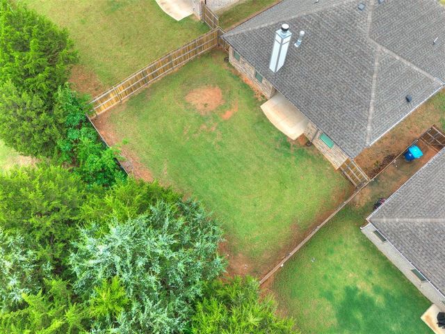 8400 Rainier Street, Edmond, OK 73034