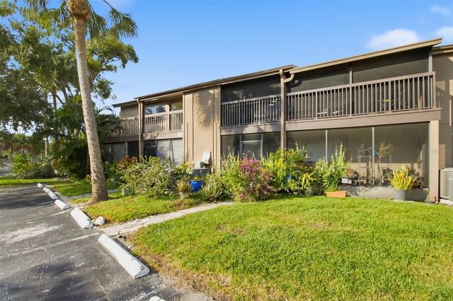 6346 NEWTOWN CIRCLE 46B4, Tampa, FL 33615