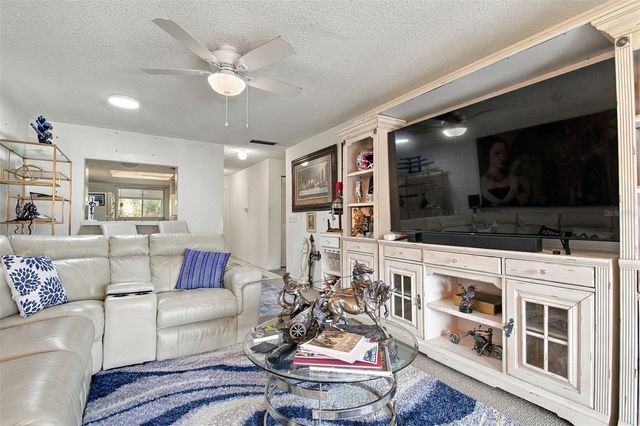 6346 NEWTOWN CIRCLE 46B4, Tampa, FL 33615