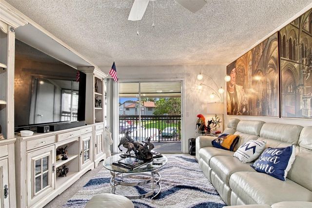 6346 NEWTOWN CIRCLE 46B4, Tampa, FL 33615