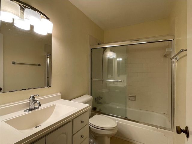 59 Lamsden NW Lane, Atlanta, GA 30327