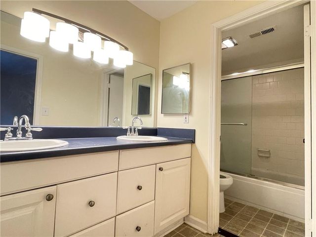 59 Lamsden NW Lane, Atlanta, GA 30327