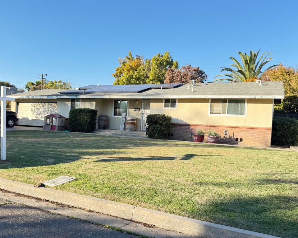 1415 Winter Street, Kingsburg, CA 93631